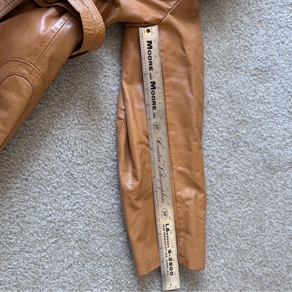 yellow leather trench coat - Picture 9 of 11